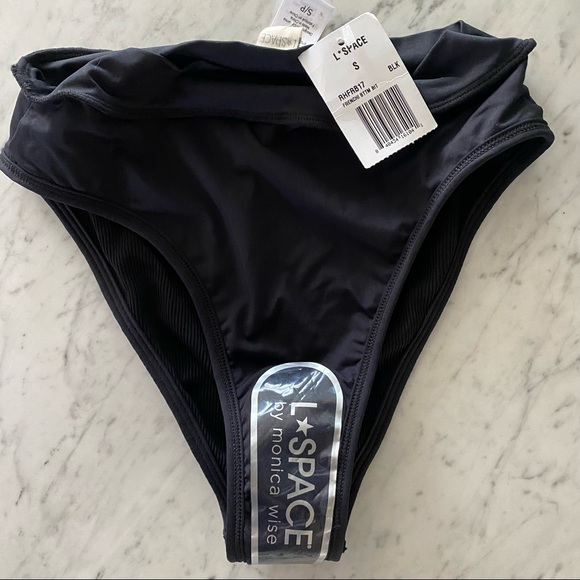 L*SPACE NWT Small Frenchi Bitsy Bikini Bottom in Black - Picture 3 of 4